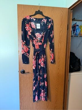 Forever 21 Navy Floral Wrap Maxi Dress with Pink Roses